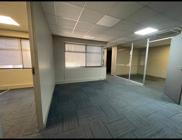 281M² OFFICE TO LET IN RIVONIA